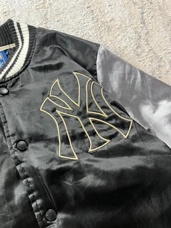 Jaqueta Bomber Majestic New York Yankees vintage dos anos 90 Cinza Preto Tamanho M – photo 3